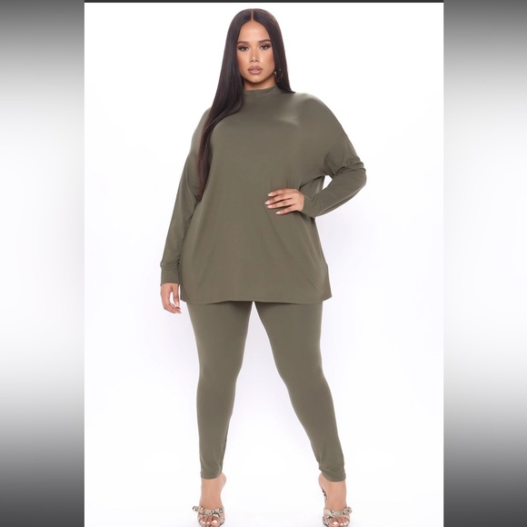 Olive Green Two Piece Set - Picture 2 of 3